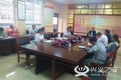 名师引领促交流，携手共进谱新篇——冯如贵、吕鹏、张梅名师工作室在清水河中学开展联谊活动